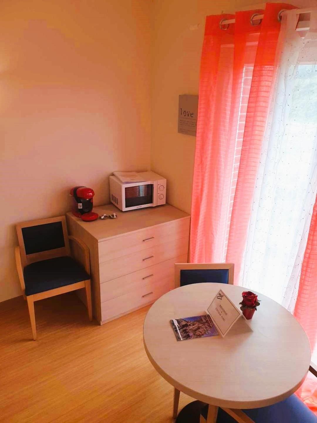 Cintray Parc Residence Breteuil-sur-Iton Kültér fotó